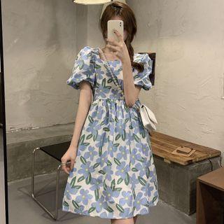 Short-sleeve Print A-line Dress Blue Flowers - Off-white - One Size