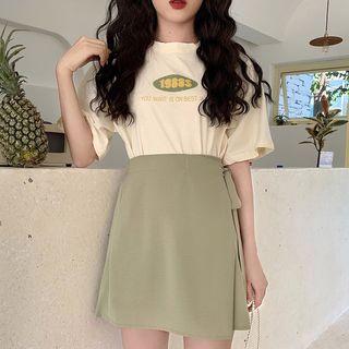 Lettering Elbow-sleeve T-shirt / Mini A-line Tie Waist Skirt