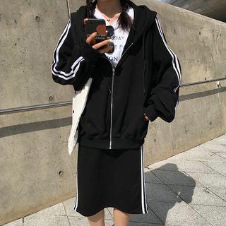 Set: Contrast-trim Loose-fit Hoodie + Band-waist Midi Skirt Black - One Size
