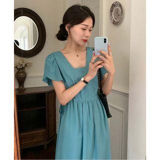 Short Sleeve Square Neck Plain Shirred Lace Up Dress