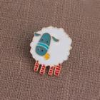 Sheep-accent Brooch