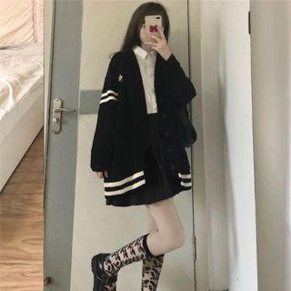 Striped Knit Cardigan / Plain Shirt / Pleated A-line Skirt