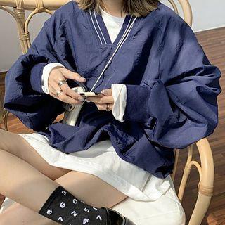 Long-sleeve T-shirt / V-neck Jacket