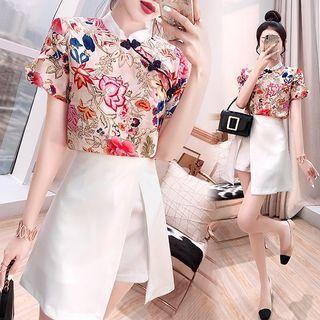 Set: Short-sleeve Floral Chiffon Blouse + A-line Mini Skort