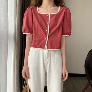 Short-sleeve Buttoned Chiffon Crop Top
