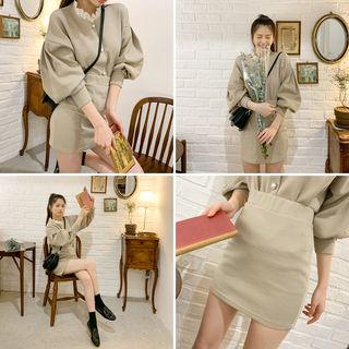 Balloon-sleeve Cardigan & Mini Skirt Set