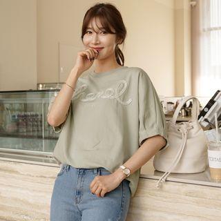 Letter Patch Pintuck-sleeve Top
