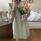 Square-neck Puff-sleeve Dress Green - One Size