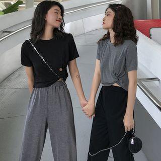 Crew-neck Short-sleeve Crop Top / High-waist Cropped Harem Pants