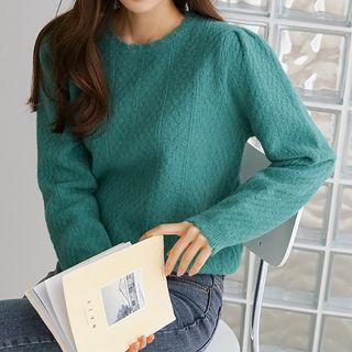 Puff-shoulder Scallop-edge Knit Top