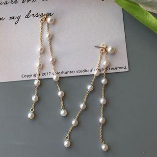 Faux Pearl Fringed Earring E353 - Stud Earring - One Size
