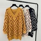 Rhombus Pattern V-neck Chunky Sweater