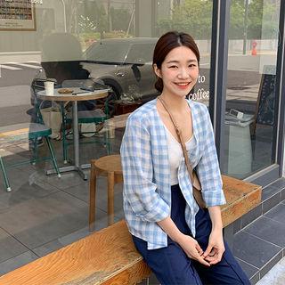 Buttoned Checked Linen Jacket