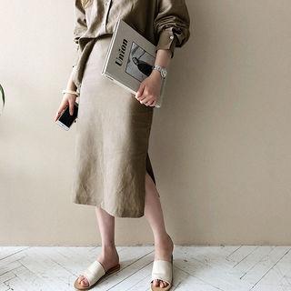 Slit-side Linen H-line Long Skirt
