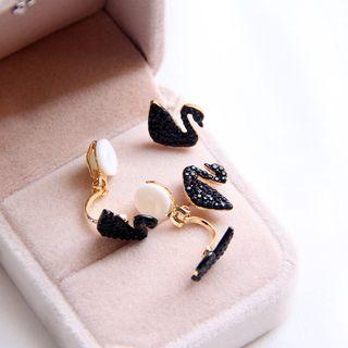 Swan Earring / Clip-on Earring