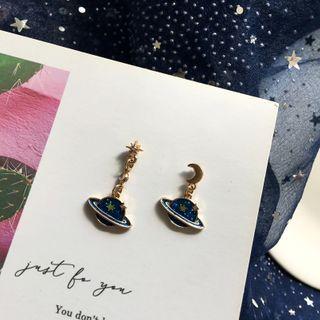Planet Glaze Asymmetrical Dangle Earring 1 Pair - S925 Silver Earring - Dark Blue Planet - Gold - One Size