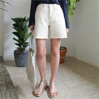 Frey-hem Stitched Shorts