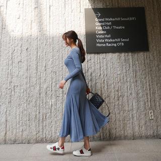 Round-neck A-line Maxi Dress