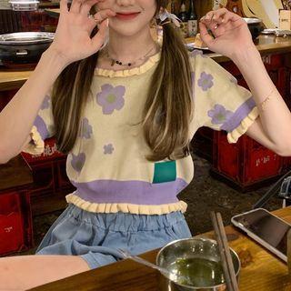 Short-sleeve Flower Pattern Sweater