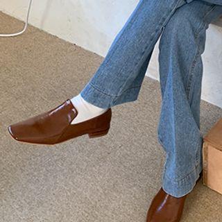 Square-toe Polished Loafers