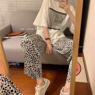 Printed Elbow-sleeve T-shirt / Leopard Print Straight-cut Pants