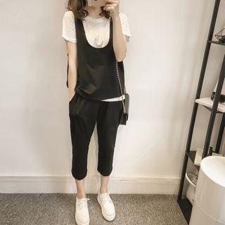 Set: Short-sleeve T-shirt + Plain Vest + Straight-cut Cropped Pants
