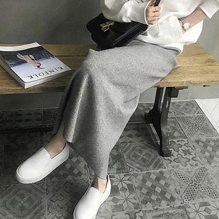 Slit-back Knit Maxi Skirt