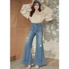 Dual-pocket Distressed Bell-bottom Jeans