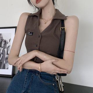 Sleeveless V-neck Button-up Top