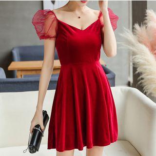 Puff-sleeve A-line Velvet Dress