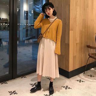 Long-sleeve Top / Pleated Midi Skirt / Buttoned Knit Jacket