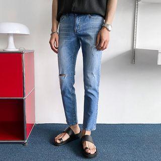 Distress Straight-cut Jeans