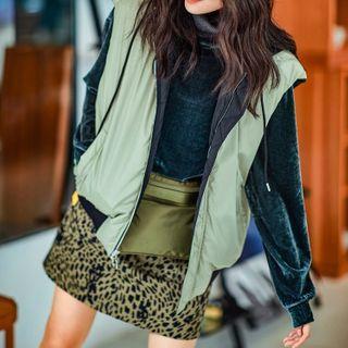 Reversible Padded Zip-up Vest