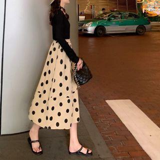 Set: Plain Long-sleeve T-shirt + Dotted Midi A-line Skirt 5934 - T-shirt - Black - One Size / 5935 - Skirt - Beige - One Size