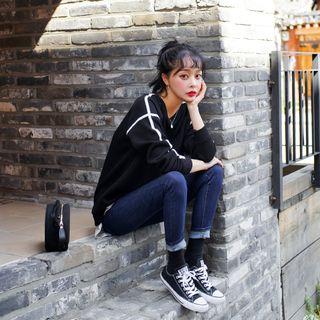 Piped Layered-hem Knit Top