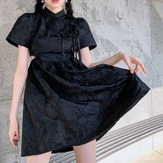Short-sleeve Shirred Cutout A-line Dress