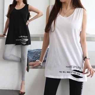 U-neck Letter Slit-detail Tank Top
