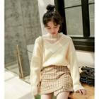 Lace Panel Semi High-neck Sweater
