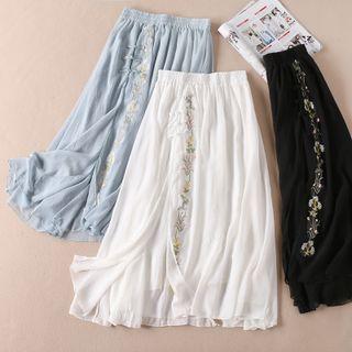Floral Embroidery A-line Maxi Skirt