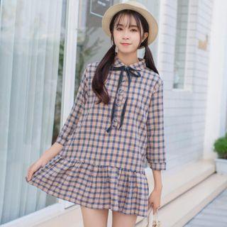 Plaid Ruffle Hem 3/4-sleeve Dress