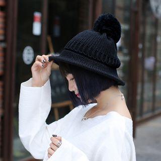 Furry Ball Knit Bucket Hat