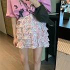 Elbow-sleeve Print T-shirt / Floral Mini A-line Skirt
