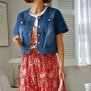 Buttoned Denim Crop Jacket