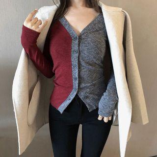 Long-sleeve Color Block V-neck T-shirt As Shown In Figure - One Size