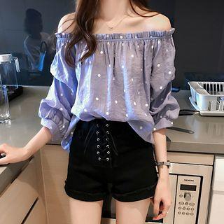 Off-shoulder T Shirt