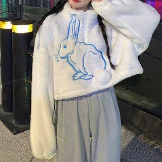 Rabbit Embroidered Cropped Sweatshirt