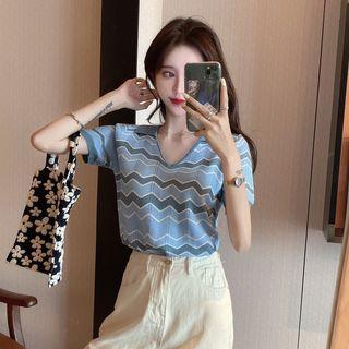 Short-sleeve Zigzag Print Knit Top