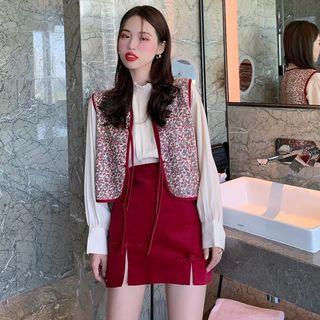 Pintuck Blouse / Floral Print Open-front Vest / Mini Pencil Skirt