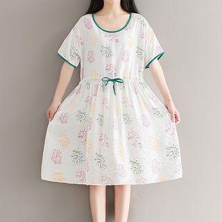 Printed Tipped Elbow Sleeve Dress