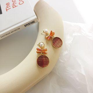 Faux Pearl Houndstooth Disc Dangle Earring